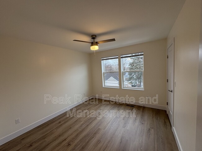 Building Photo - 2020 Towner Ave SW