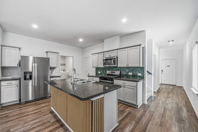 Building Photo - 24122 Juniper Hts Dr