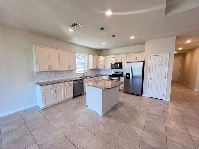 Building Photo - Stunning Lakefront 3/2 Home in the Heart of Babcock Ranch