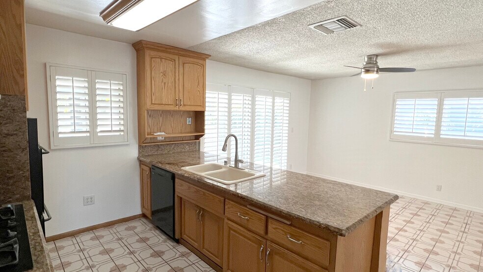 Building Photo - 7728 Sausalito Ave