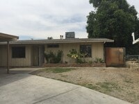 Building Photo - House for rent