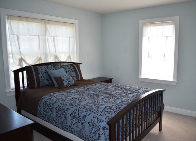 Building Photo - 204 Wyndhurst Dr