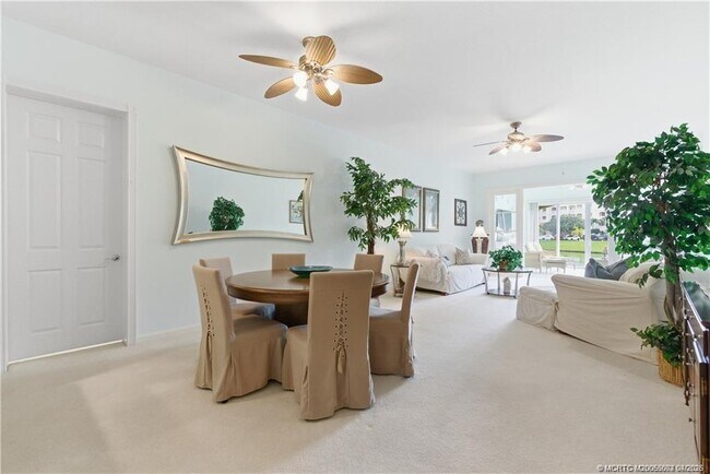 Building Photo - 1 Harbour Isle Dr E