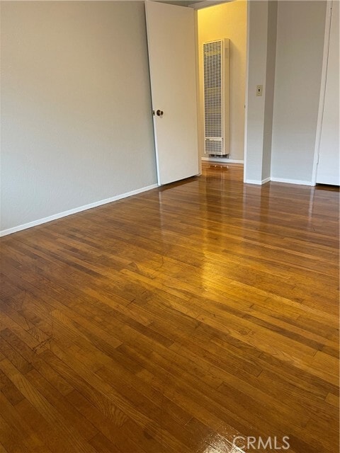 Building Photo - 1325 S Anaheim Blvd