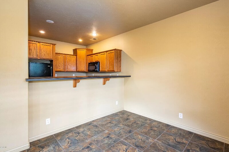 Building Photo - 1284 E Makayla Way