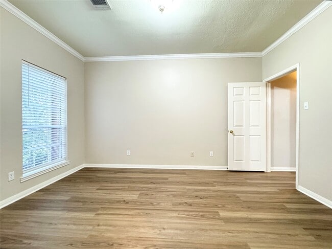 Building Photo - 4510 Colony Hills Dr
