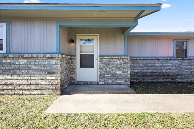 Building Photo - 2007 Sycamore Pl