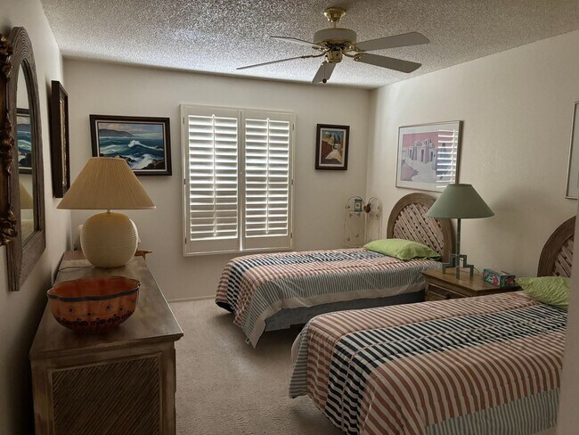 Building Photo - 1364 Leisure World