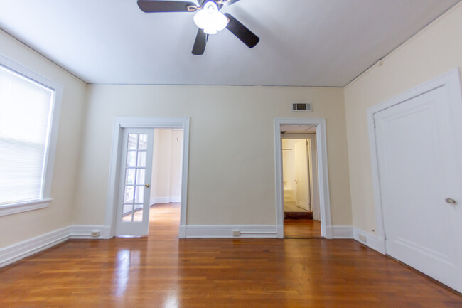 Living Room - Belvedere House Apartments