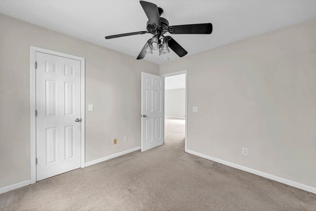 Building Photo - 2029 Jackson St