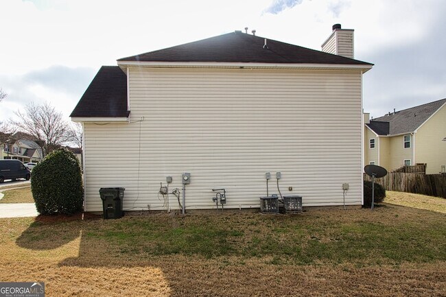 Building Photo - 4333 Beaver Tree St