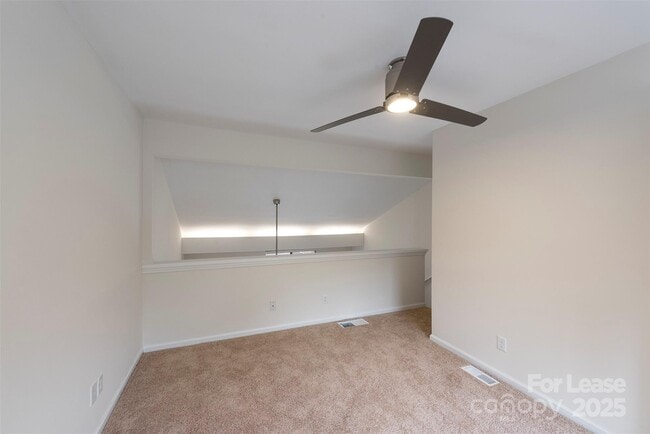 Building Photo - 7930 Charter Oak Ln