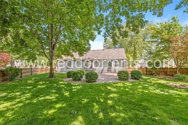 Building Photo - 12601 Slippery Rock Rd