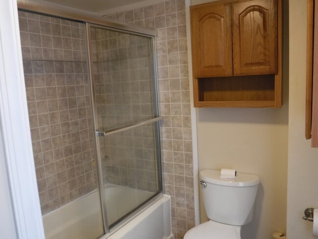 Building Photo - 13706 Maugansville Rd