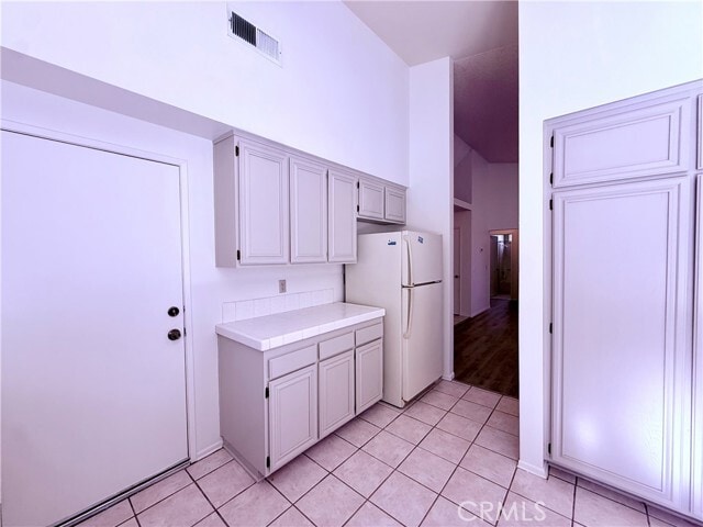 Building Photo - 39330 Gainsborough Dr