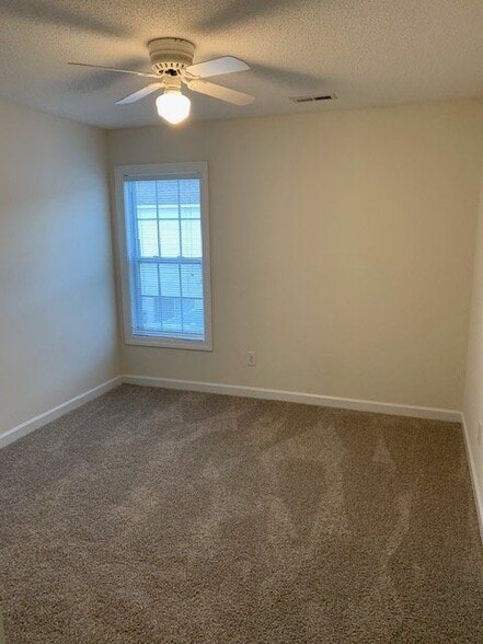 Building Photo - 4145 Dudleys Grant Dr