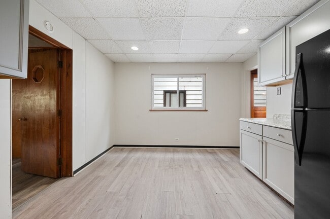 Building Photo - Stunning 4 bedroom home in Ambridge availa...