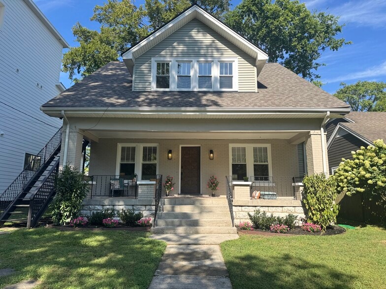 Primary Photo - 1332 Stainback Ave