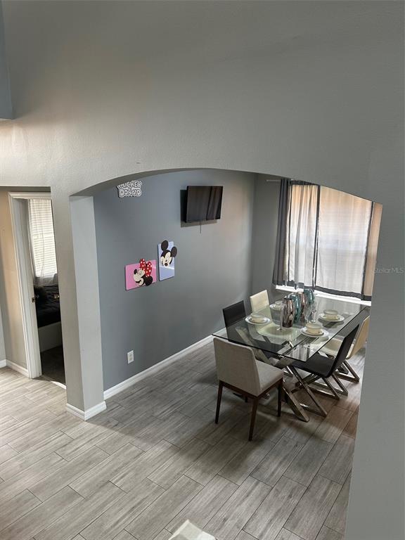 Building Photo - 224 Paloma Dr