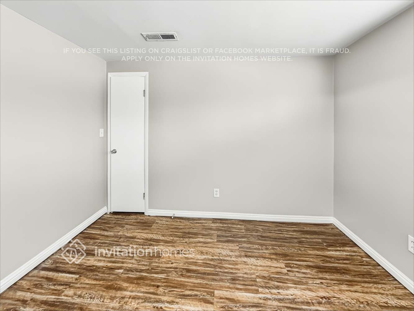 Building Photo - 6672 S Somerset Dr