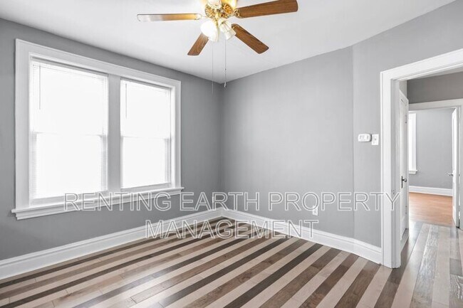 Building Photo - 3868 Meramec St