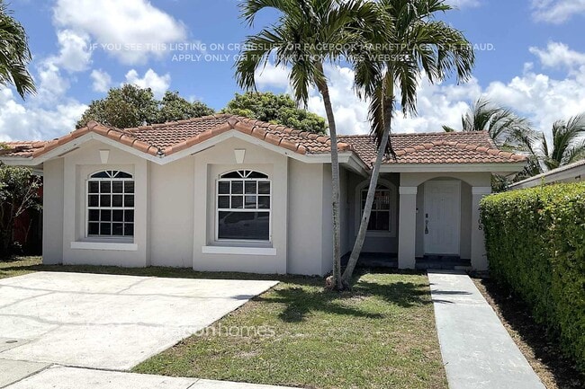 Building Photo - 14108 SW 145th Pl