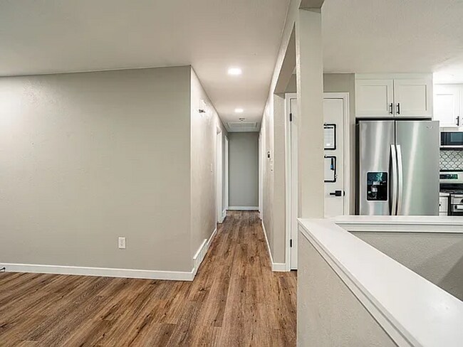 Building Photo - Remodeled 3 bedroom, 3 bath home with additional non-conforming bedroom in basement