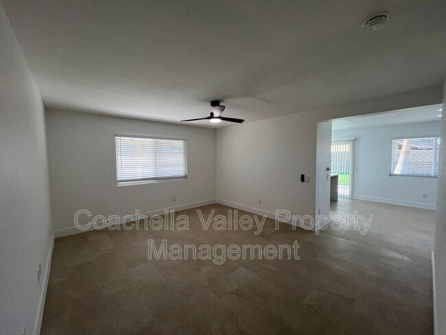 Building Photo - 47675 Azalea St