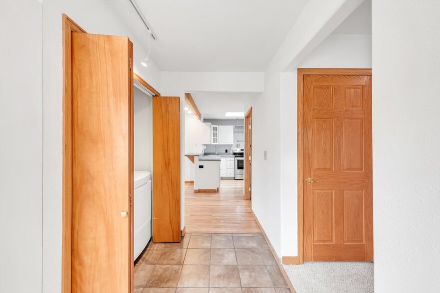 Building Photo - 4010 S Bannock St