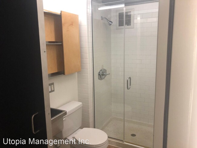 Building Photo - 1 br, 1 bath House - 83 McAllister St, Uni...