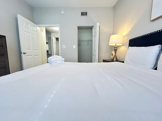 Building Photo - 9533 Magnolia Blossom Dr