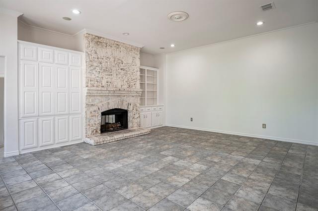 Building Photo - 6324 Park Meadow Ln