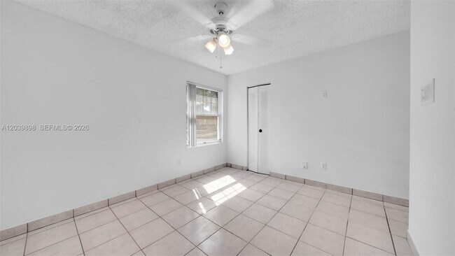 Building Photo - 14780 SW 139th Ct