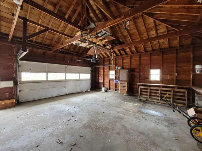 Building Photo - 3 bed 1 Bath Single Family Home in Rothschild