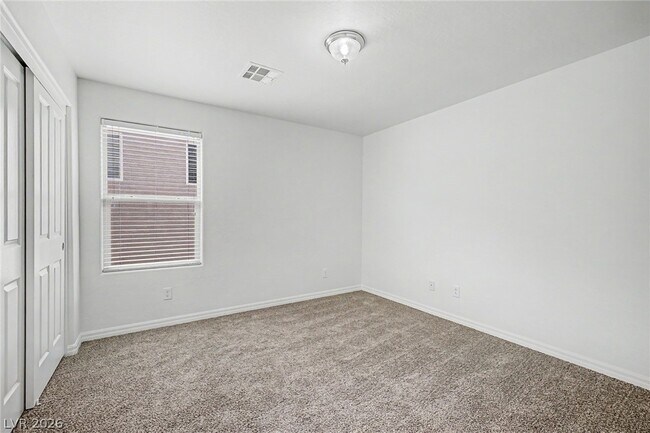 Building Photo - 2608 Romarin Terrace
