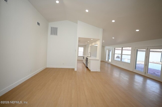 Building Photo - 4632 Corrientes Cir N