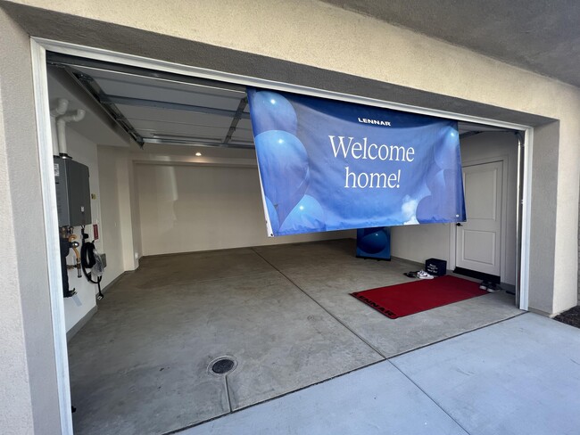 Building Photo - 1219 Sunrise View