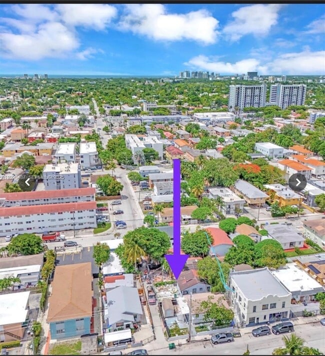 Building Photo - 1800 SW 3rd St