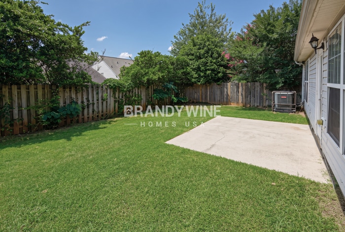 Building Photo - 41 Arrowhead Dr