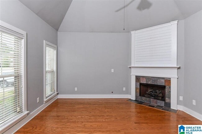Building Photo - 366 Kingston Cir