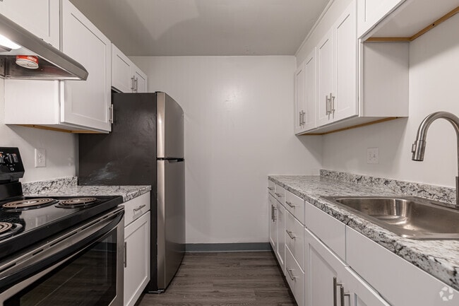 Interior Photo - The Boulders