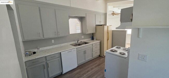 Building Photo - 2307 Mc Ginley Ave