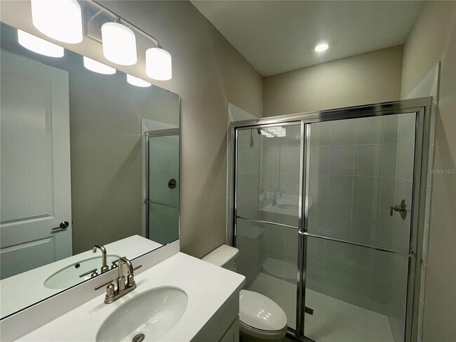 Building Photo - 5929 Oakhaven Ln