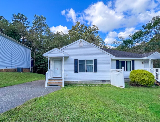 Building Photo - 34 Fox Hill Dr