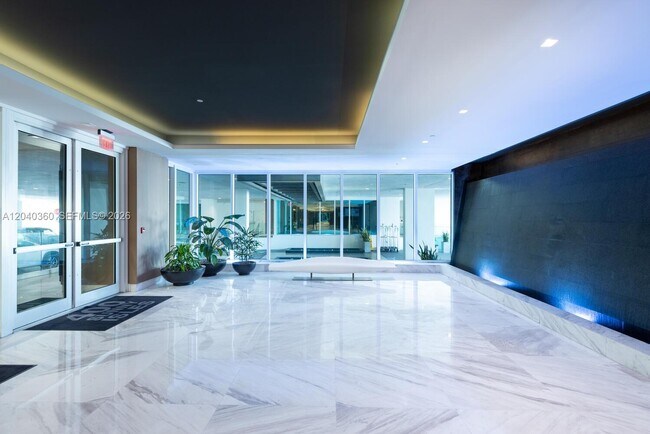Building Photo - 400 Sunny Isles Blvd