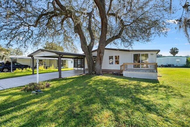 Building Photo - 732 Royal Palm Ave