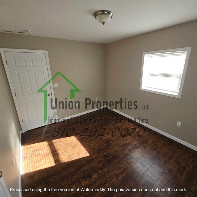 Building Photo - 4205 Vine St