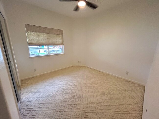 Building Photo - 3 Bedroom Home for Rent in Chico CA | Garage, Private Yard, Central HVAC