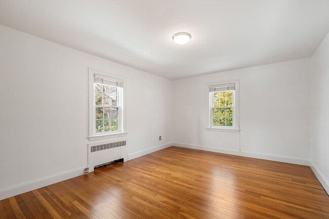 Building Photo - 159 Payson Rd