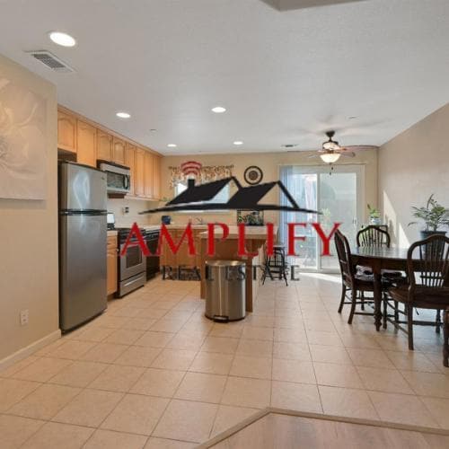 Building Photo - 427 Hetherington Cir